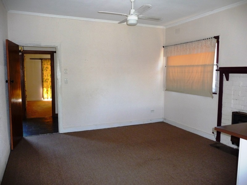 12 Fifth Avenue, Aspendale VIC 3195