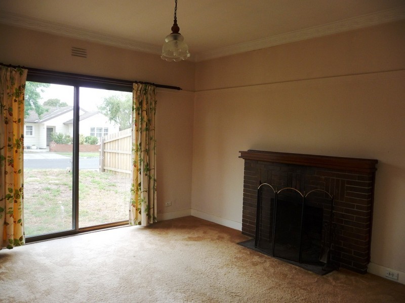 12 Fifth Avenue, Aspendale VIC 3195