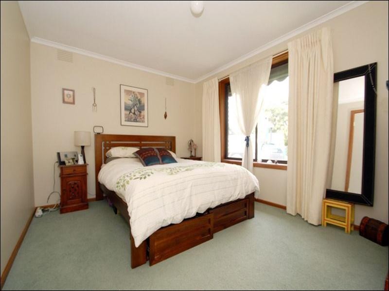 1/9 Sherwood Avenue, Chelsea VIC 3196