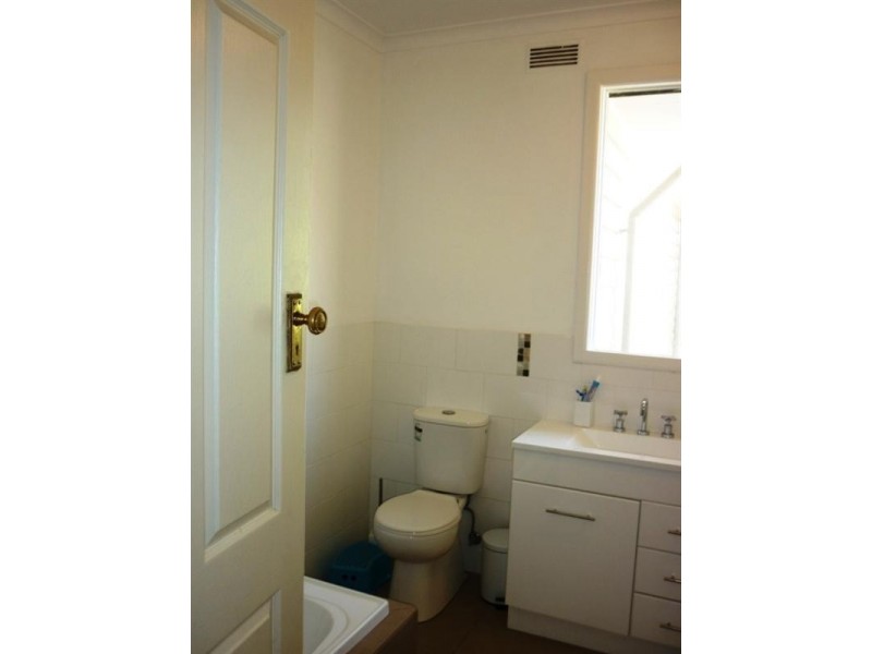 102 Elsie Grove, Chelsea VIC 3196