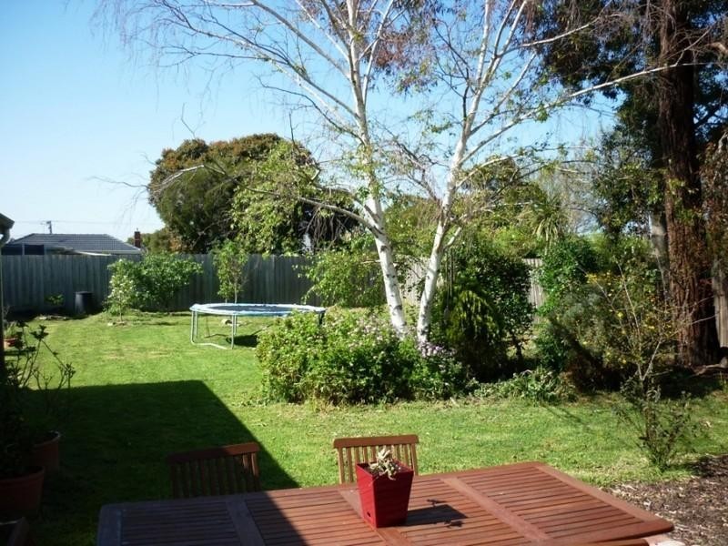 102 Elsie Grove, Chelsea VIC 3196