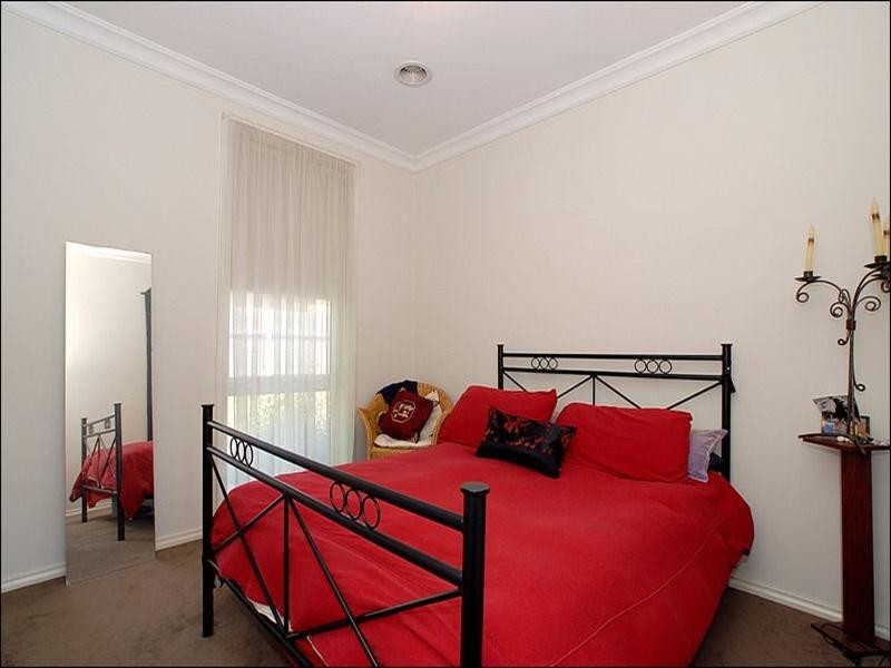 2/11 Smith Street, Carrum VIC 3197