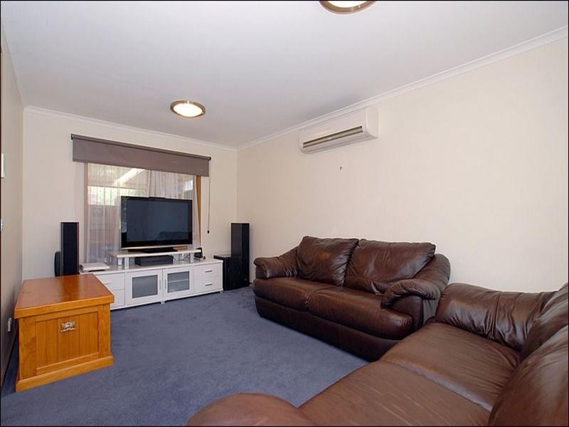 15 Parkside Boulevard, Carrum VIC 3197