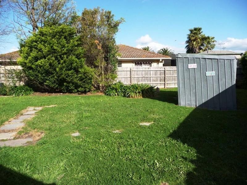 2 Yass Court, Patterson Lakes VIC 3197