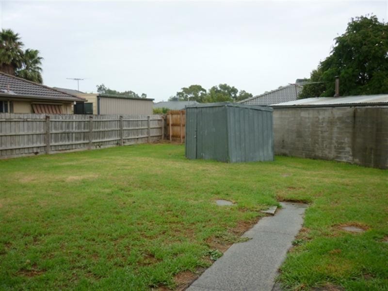 2 Yass Court, Patterson Lakes VIC 3197