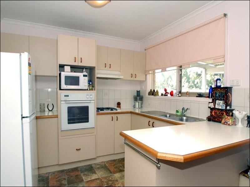 12 Longbeach Close, Aspendale VIC 3195