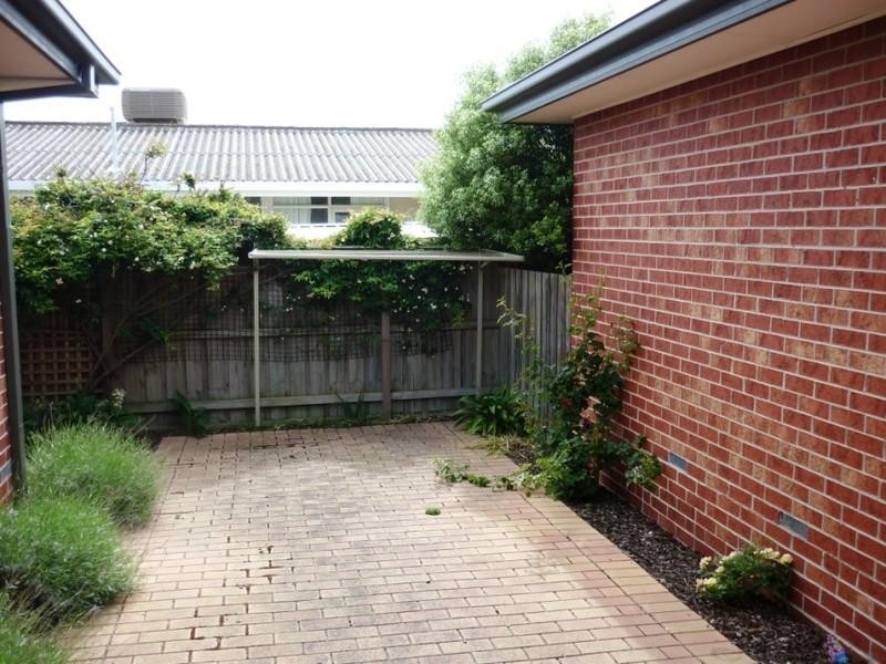 4/11 Swanpool Avenue, Chelsea VIC 3196