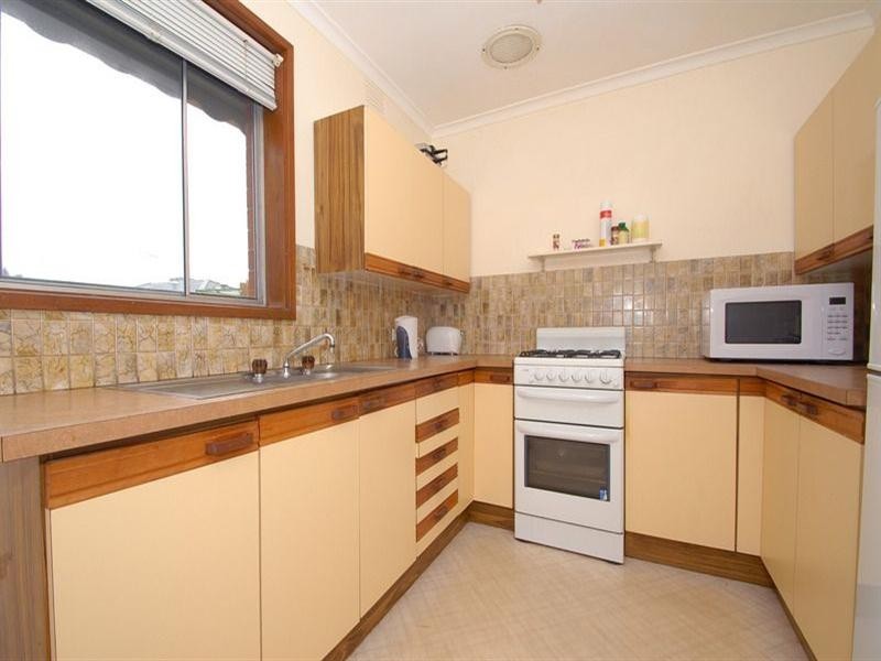 4/27 Embankment Grove, Chelsea VIC 3196