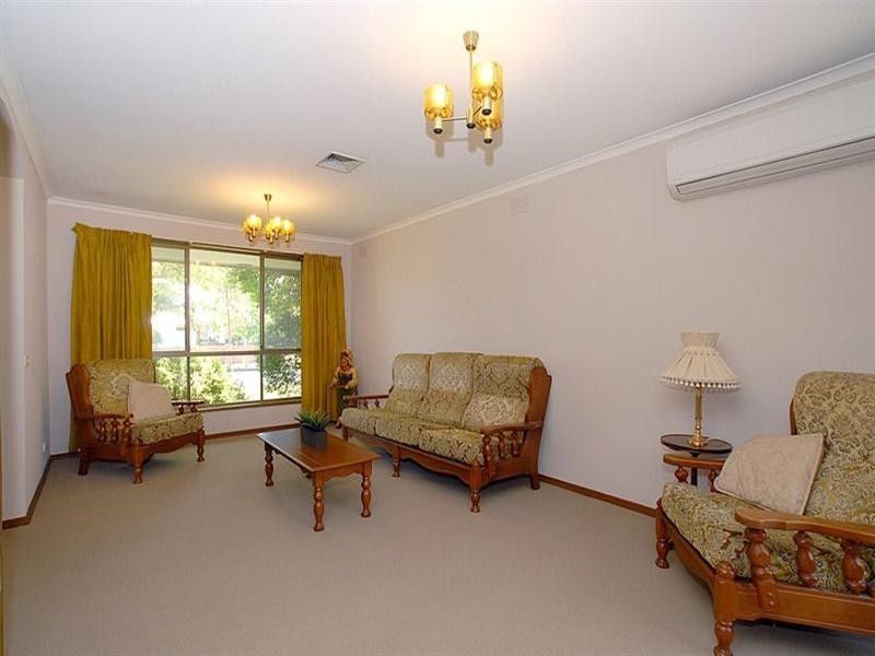 34 Amaroo Drive, Chelsea Heights VIC 3196