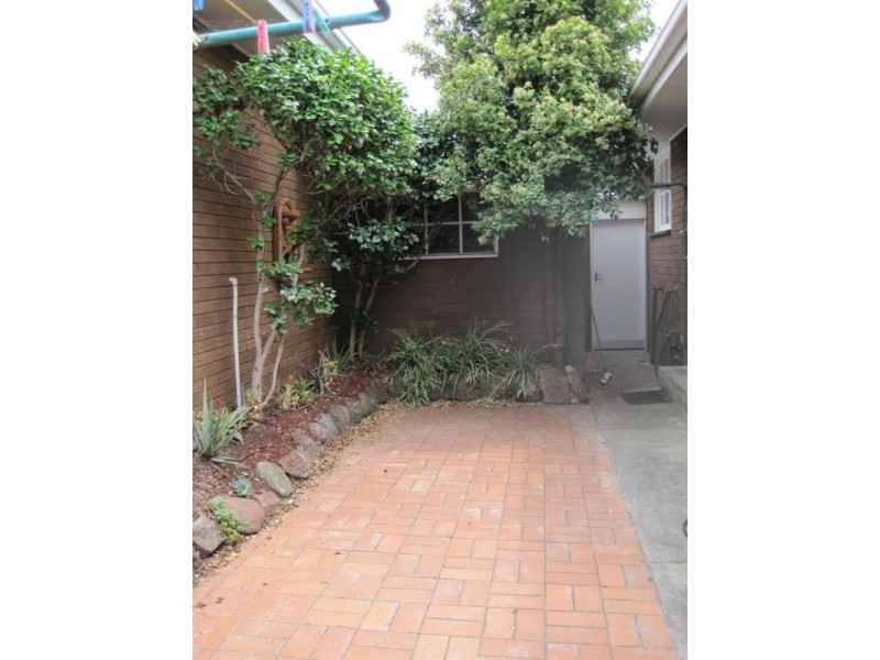 1/61 Chesterville Road, Cheltenham VIC 3192