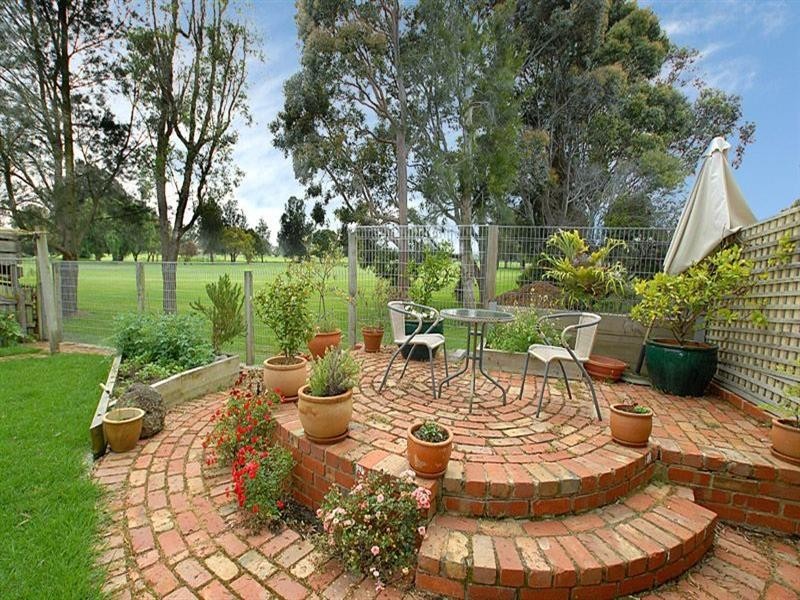 49 Hughes Avenue, Edithvale VIC 3196