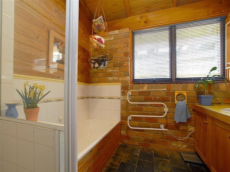 49 Hughes Avenue, Edithvale VIC 3196