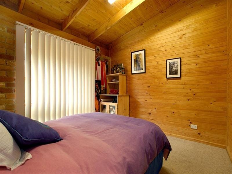 49 Hughes Avenue, Edithvale VIC 3196