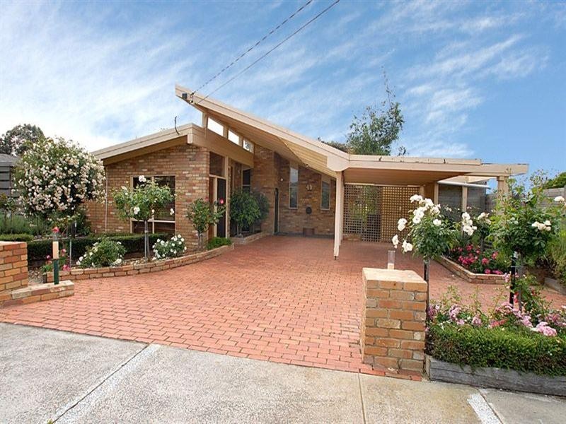 49 Hughes Avenue, Edithvale VIC 3196