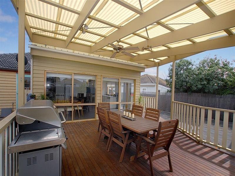 4 Warren Street, Bonbeach VIC 3196