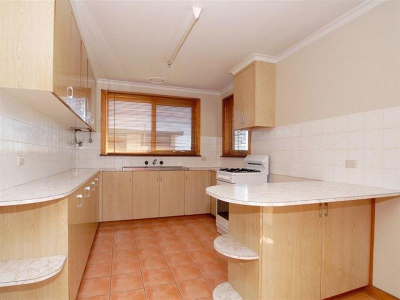 2/8 Bank Road, Edithvale VIC 3196