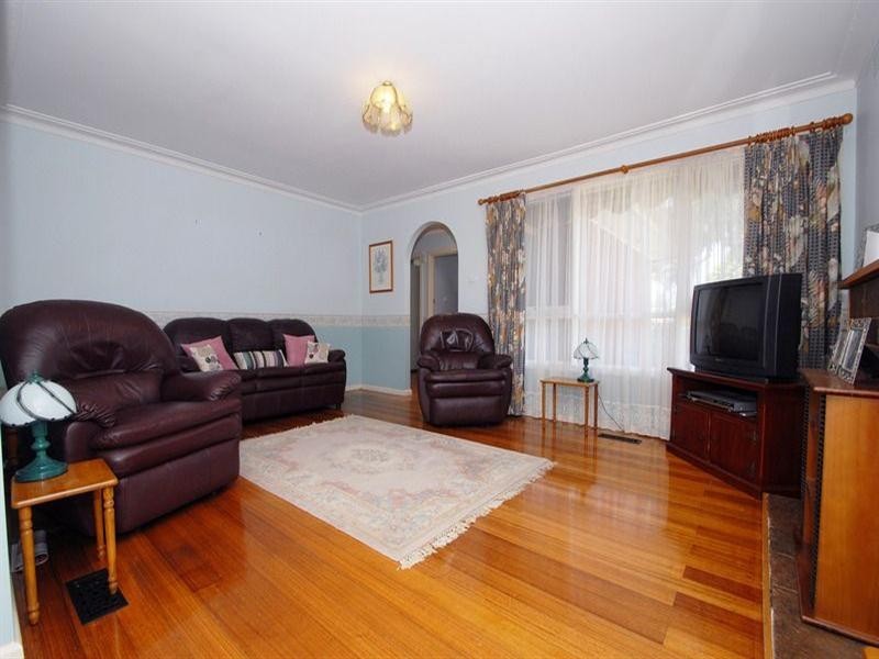 82 Hughes Avenue, Edithvale VIC 3196