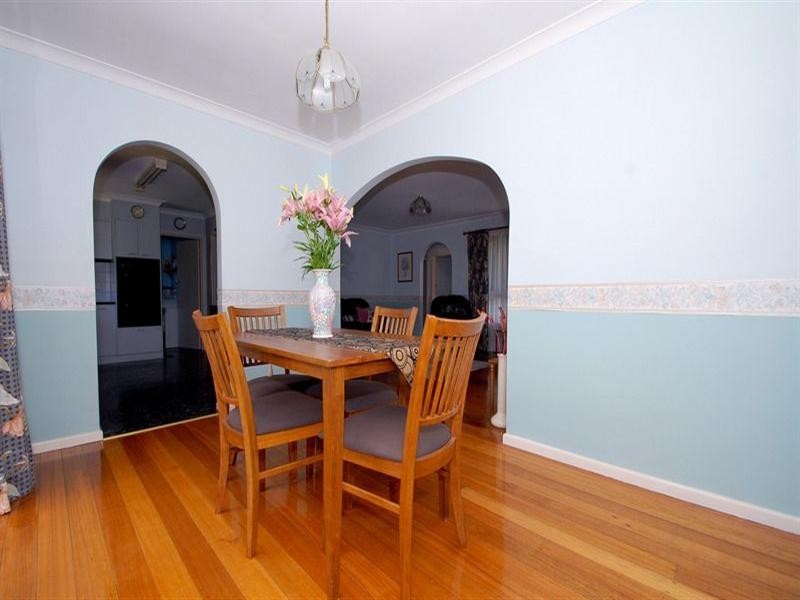 82 Hughes Avenue, Edithvale VIC 3196