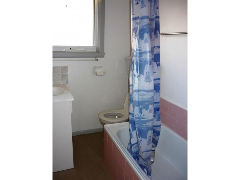 8/24 Golden Avenue, Chelsea VIC 3196