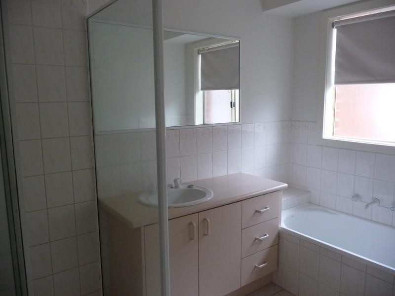 2/21 Argyle Avenue, Chelsea VIC 3196