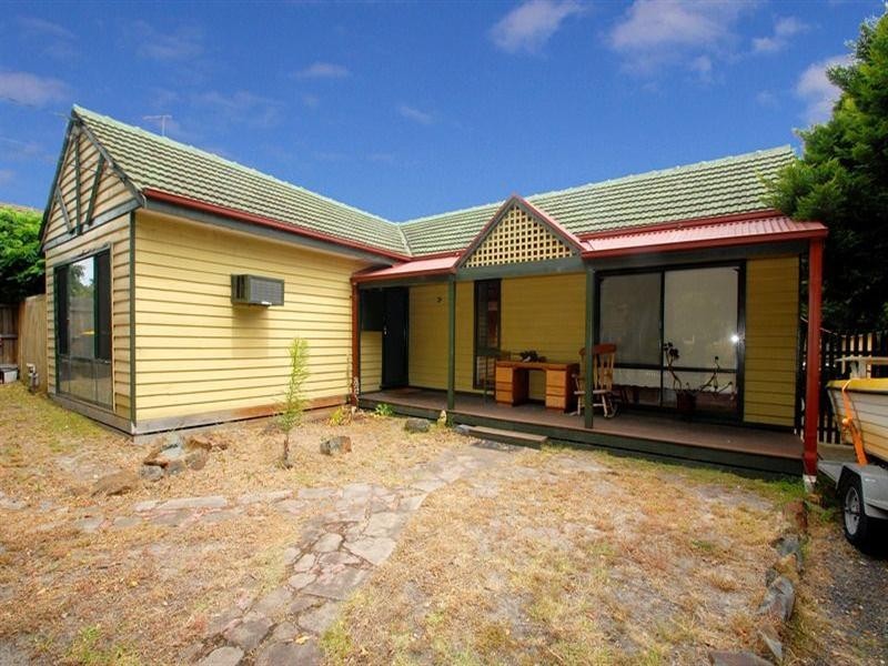 27 Mernda Avenue, Bonbeach VIC 3196