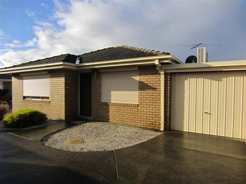 2/29 Embankment Grove, Chelsea VIC 3196