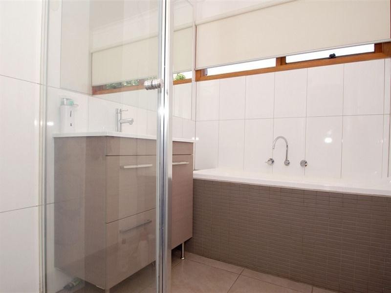 2/25 Broadway, Bonbeach VIC 3196