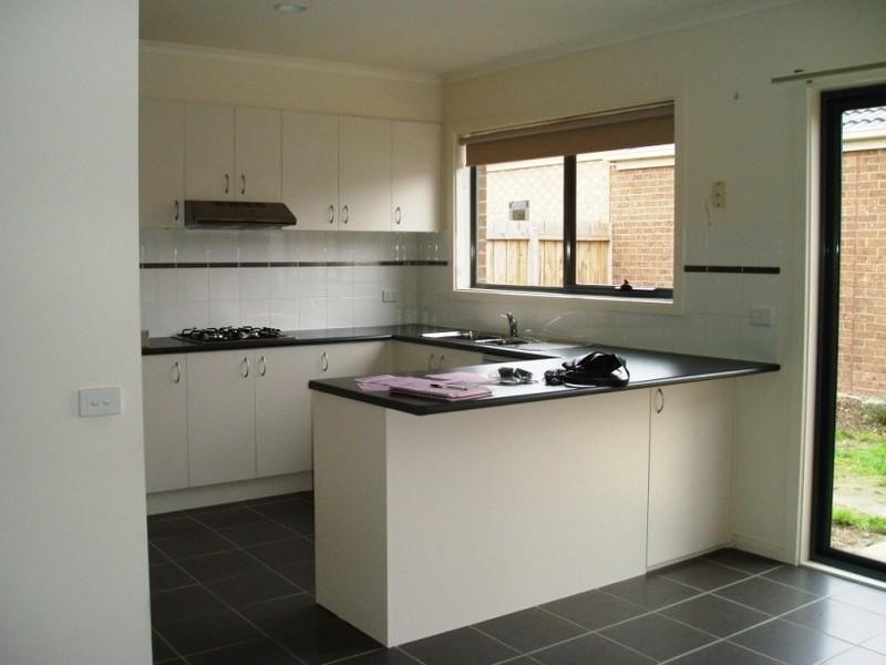 1/25-27 Austin Road, Seaford VIC 3198