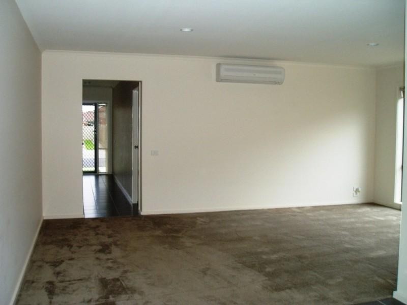 1/25-27 Austin Road, Seaford VIC 3198