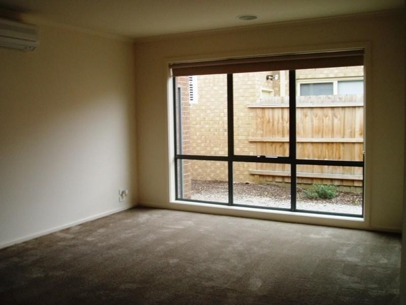 1/25-27 Austin Road, Seaford VIC 3198