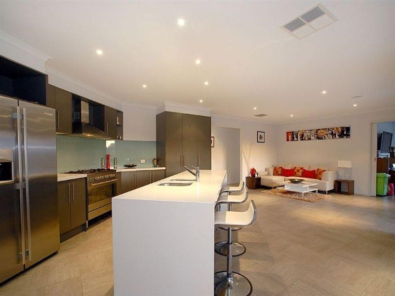 46 Milroy Crescent, Seaford VIC 3198