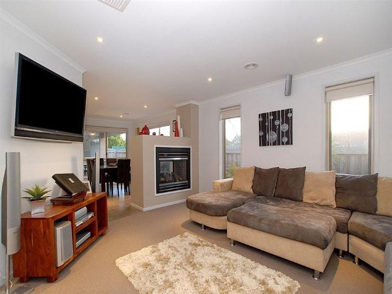 46 Milroy Crescent, Seaford VIC 3198