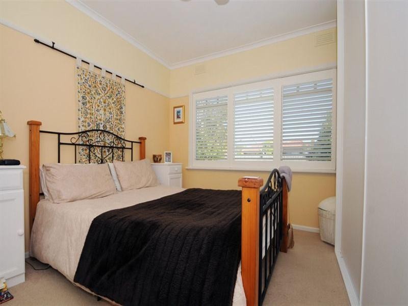 1/68 Glenola Road, Chelsea VIC 3196