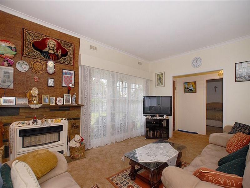 6 Haldane Street, Bonbeach VIC 3196