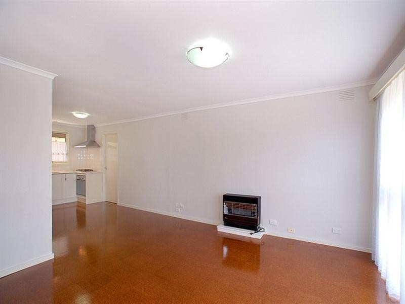 2/30 Golden Avenue, Chelsea VIC 3196