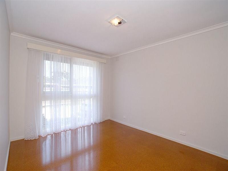 2/30 Golden Avenue, Chelsea VIC 3196