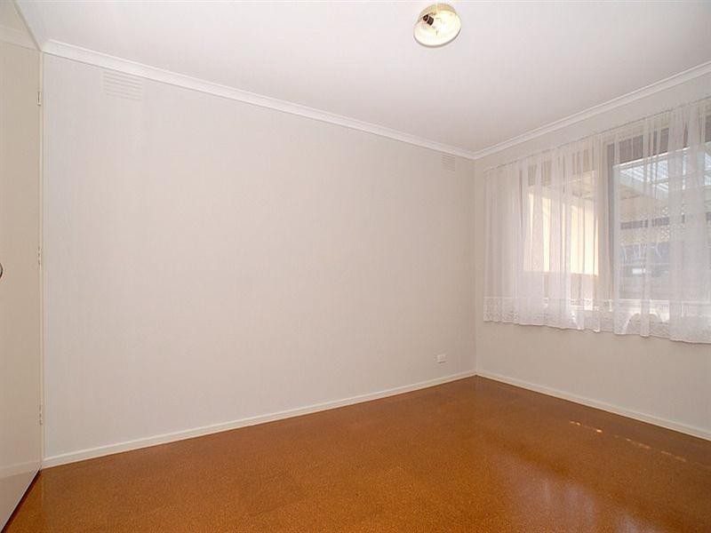 2/30 Golden Avenue, Chelsea VIC 3196