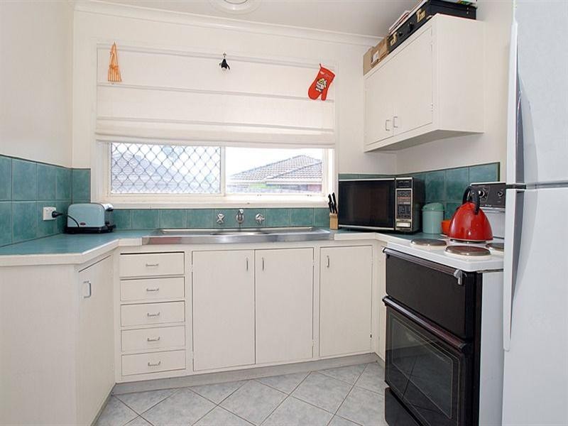 3/25 Embankment Grove, Chelsea VIC 3196