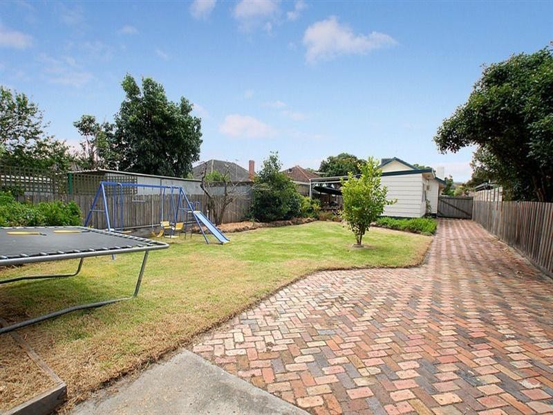 14 Dahmen Street, Carrum VIC 3197