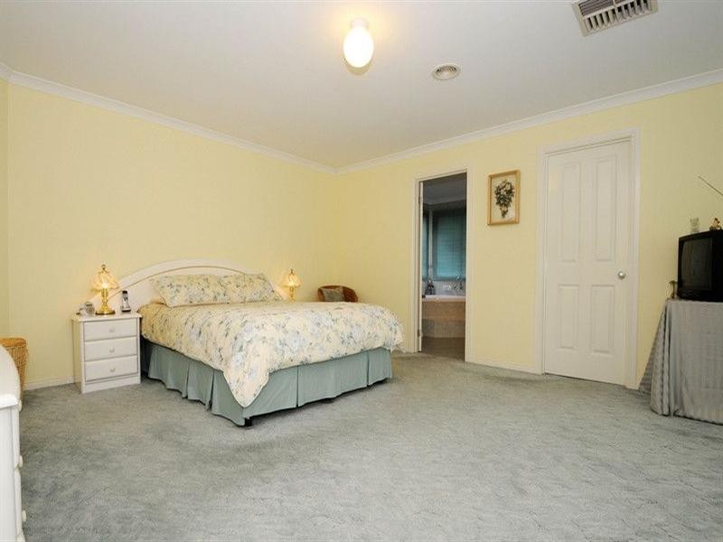 14 Nautilus Court, Patterson Lakes VIC 3197