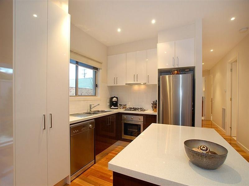 2/42 Golden Avenue, Chelsea VIC 3196