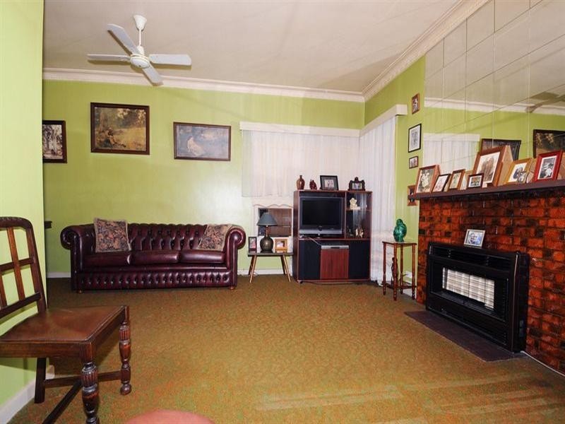 15 Elsie Grove, Edithvale VIC 3196