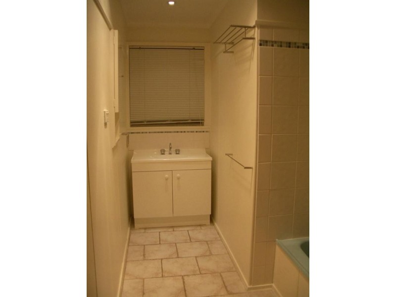 69 Brunning Crescent, Frankston North VIC 3200