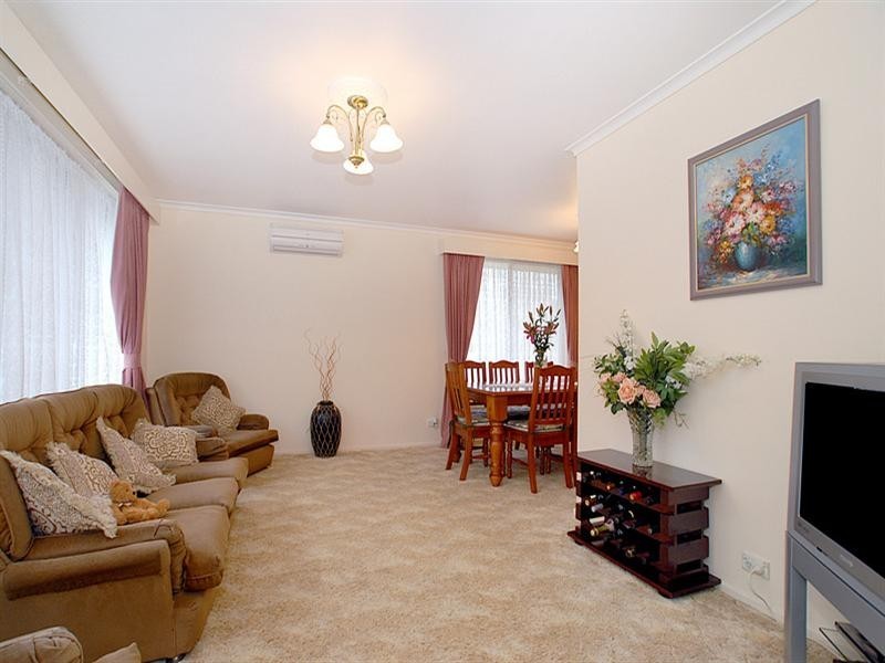83 East Road, Seaford VIC 3198