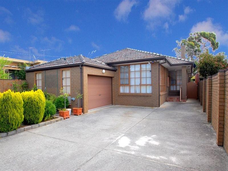 11 Kangaroo Road, Chelsea VIC 3196