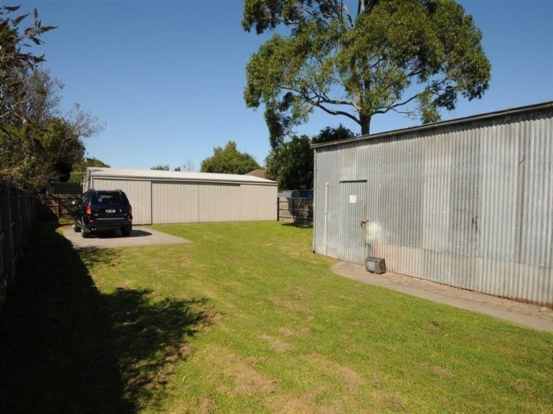 68 Keith Avenue, Edithvale VIC 3196