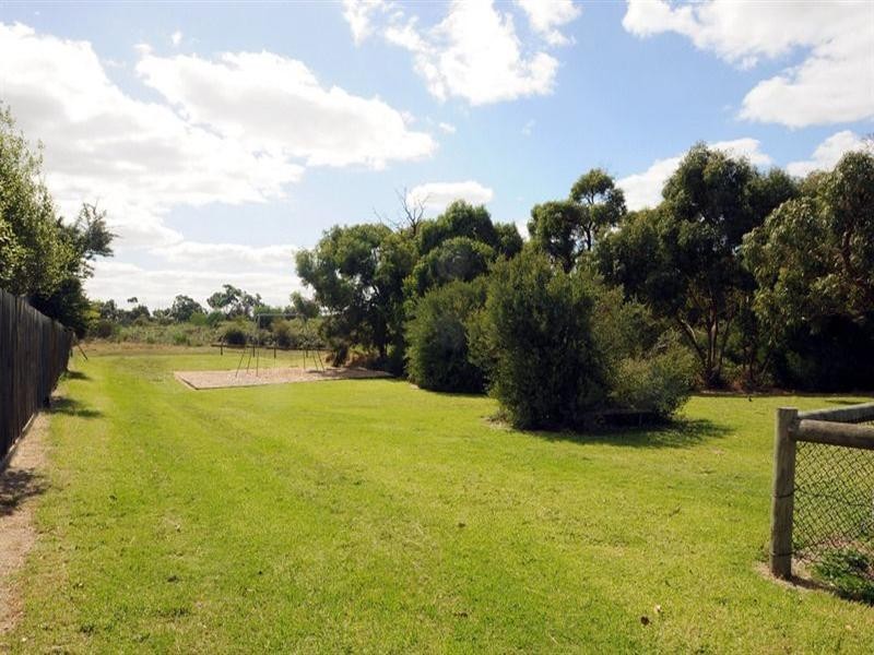 87 Centenary Street, Seaford VIC 3198