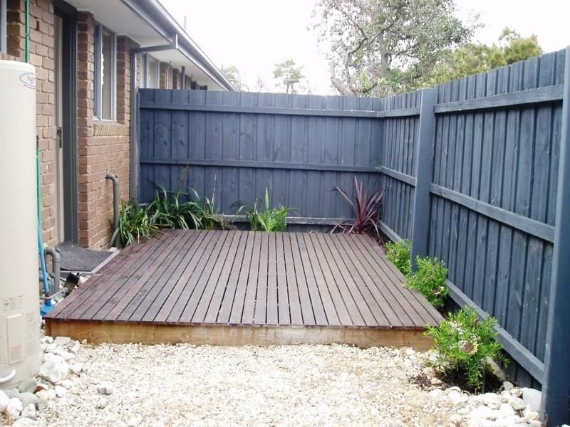 4/4 Buna Avenue, Seaford VIC 3198