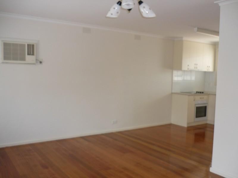 10/437 Station Street, Bonbeach VIC 3196