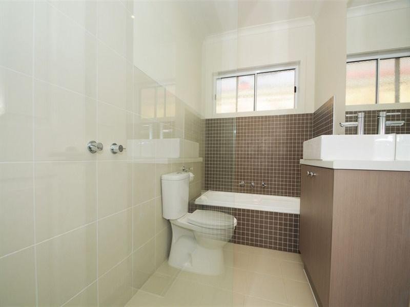 24 Mary Avenue, Edithvale VIC 3196